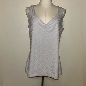 ⚪️⚫️♦️NWT White House Black Market Textured Tank